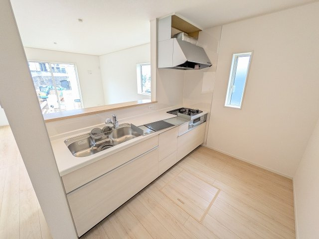 八王子市　長房町　新築一戸建て　３２期のキッチン|～使い勝手の良いシステムキッチン～