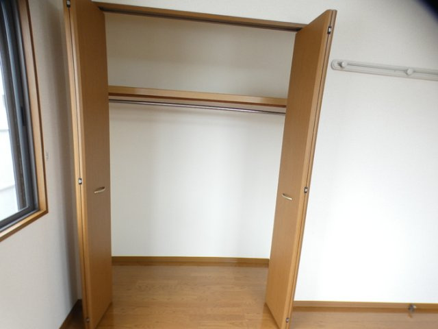 アーバンライフ塩屋台　B棟の収納