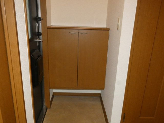 アーバンライフ塩屋台　B棟の収納