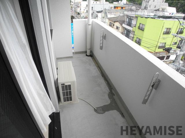 長崎市城栄町の賃貸マンションのバルコニー|※同物件同室タイプの写真でございます※現況を優先します※