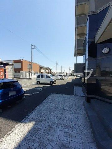 ヴァンベールの駐車場|高崎、前橋のお部屋探しはエンドスケープまで！お客様の理想お聞かせ下さい♪