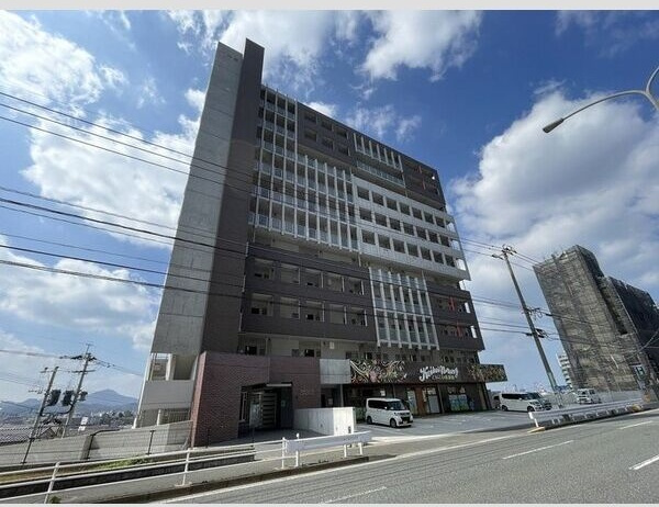 DAZZLE霧ヶ丘の外観