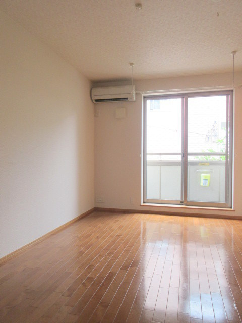Ｇｒａｎｄｕｃａの居間・リビング|★キレイなフローリングのお部屋です★