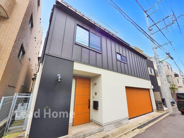 【外観】 | 世田谷区三宿2丁目 | 間口が広々とした整形地につき、陽当たりや風通しを考慮したこだわりの自由設計プランが実現できます！