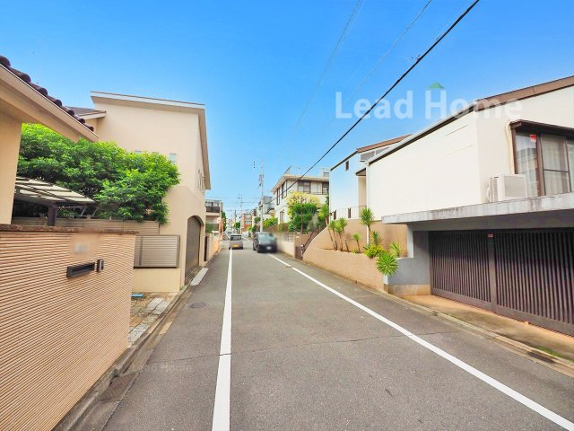 【前面道路含む現地写真】 | 世田谷区中町4丁目