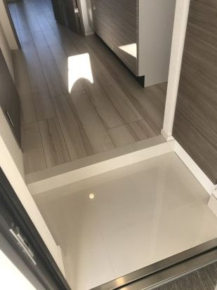 クレヴィスタ蒲田Ⅱの玄関