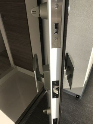 クレヴィスタ蒲田Ⅱの玄関