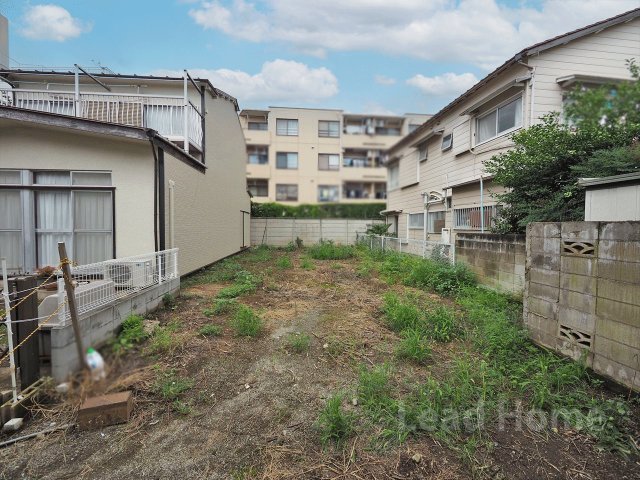 【外観】 | 世田谷区弦巻3丁目 | 解体費用の心配がいらない更地でのお引き渡しです！こだわりの建物づくりをスムーズに開始できますね！