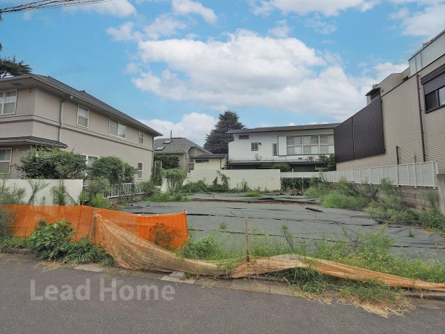 【外観】 | 世田谷区深沢7丁目 | 奥行きを活かしてプライベートな中庭やテラスも計画可能！周囲の視線を気にせずゆったりとくつろげますね♪