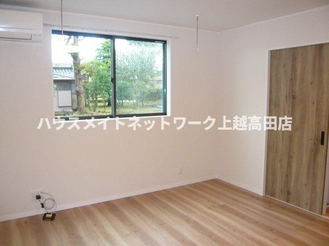 Artemis（アルテミス）Bの居間・リビング|LDK10.0帖