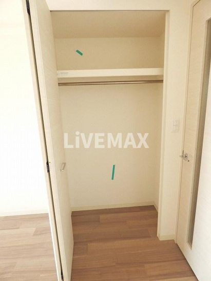 【収納】プレサンス谷町七丁目 