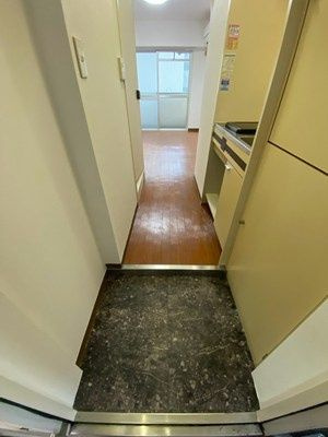 キャッスルマンション大森Ａ号館の玄関