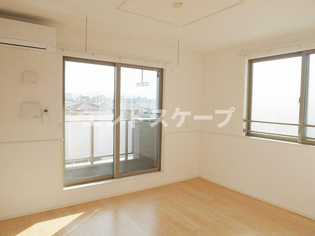 パルタージュの居間・リビング|高崎、前橋のお部屋探しはエンドスケープまで！お客様の理想お聞かせ下さい♪