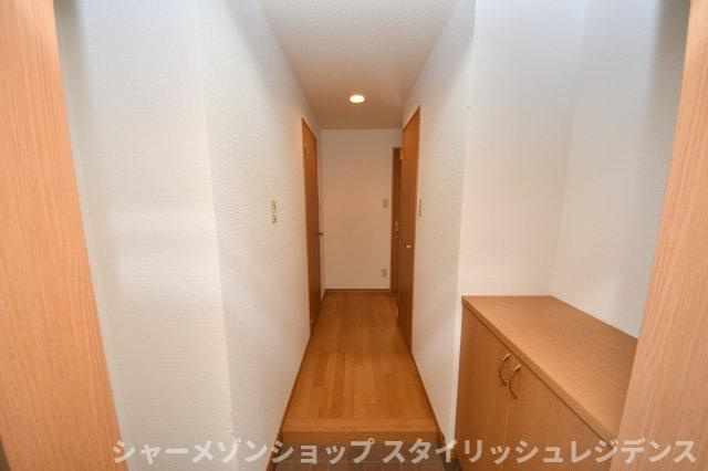 サンメイプルの玄関