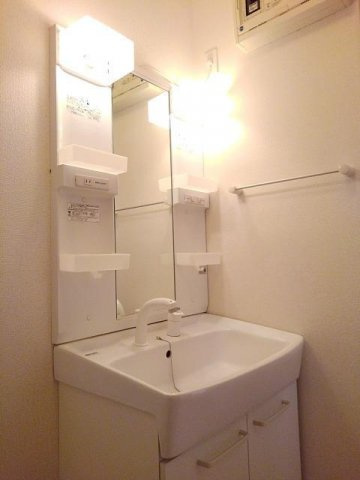 エコの住の洗面所