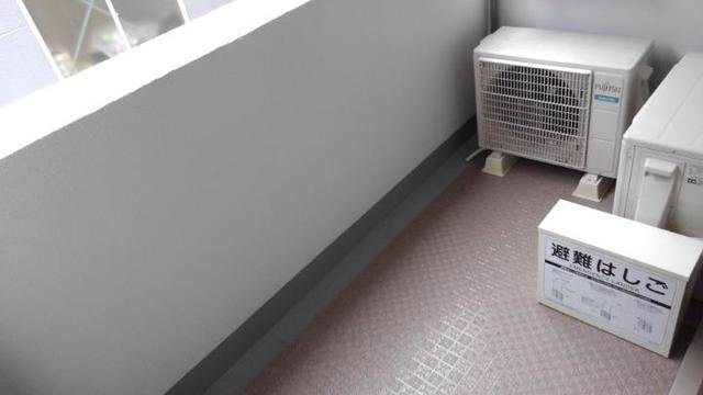 アイリスのバルコニー