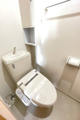 オリエンス弐番館のトイレ