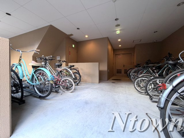 【その他共用部分】 | プレサンス新栄デコール | 駐輪場です。