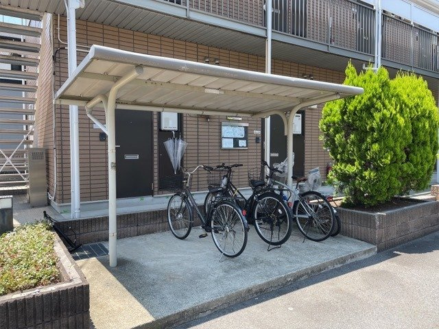 レオパレスグローリーのその他|駐輪場