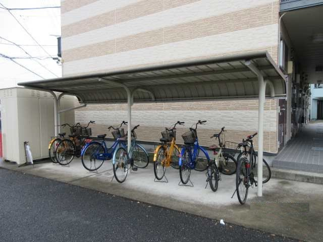 レオパレスＩＺＭ　Ⅱのその他|駐輪場