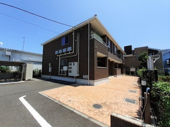 リジェールの外観