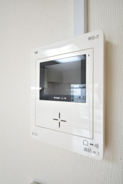 東急市が尾ドエリングＤ棟のセキュリティ|モニター付インターフォン