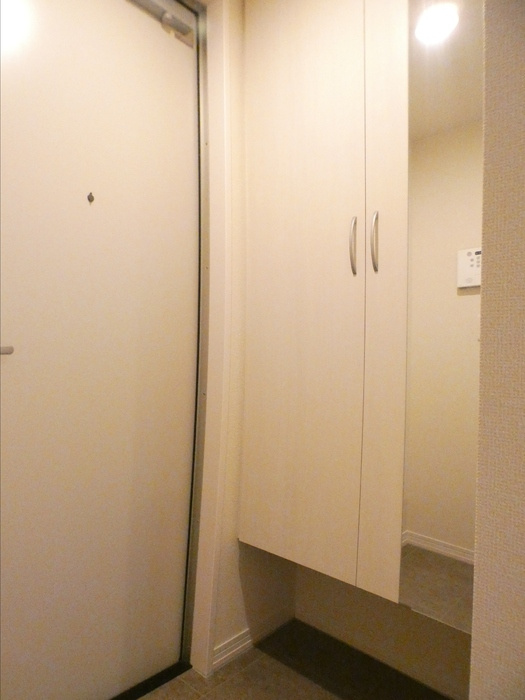 エミネンスツーの玄関