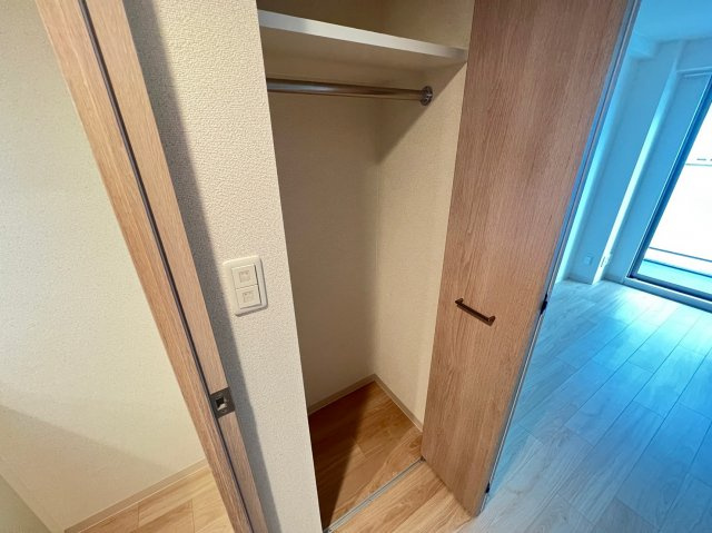 プレサンス松屋町駅前の収納