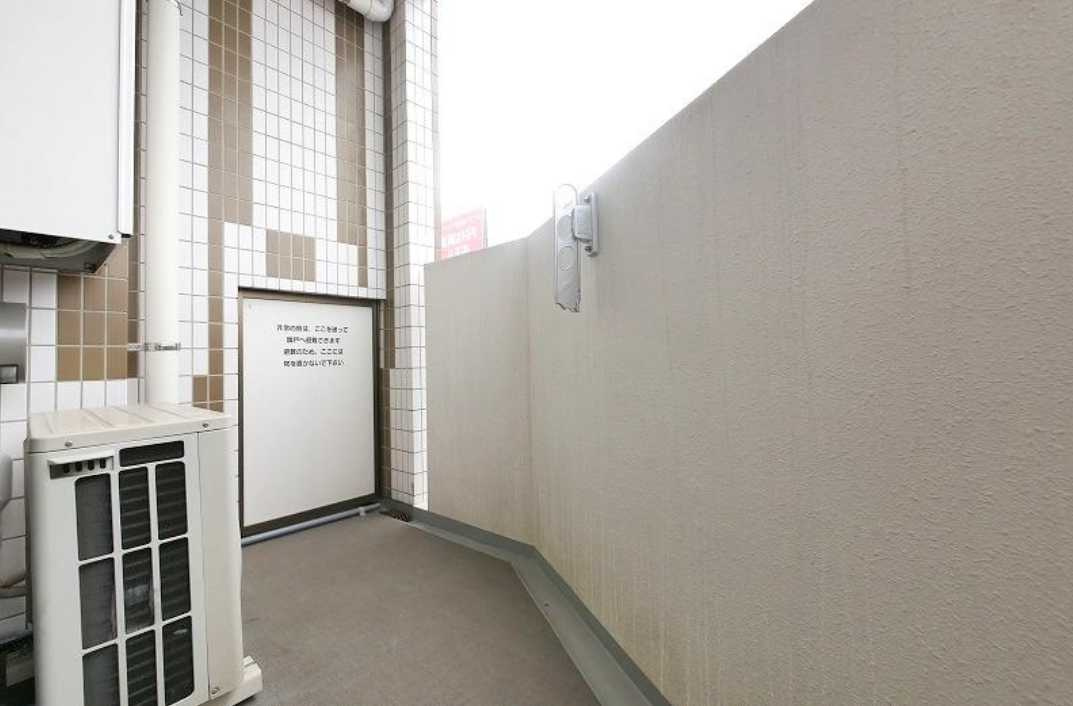 PREMIUMCUBEG駒沢大学　分譲賃貸　駅近　ペット相談のバルコニー