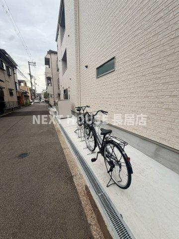 グランツ喜連の駐車場