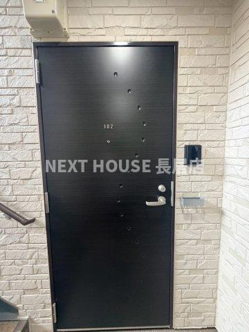グランツ喜連の玄関