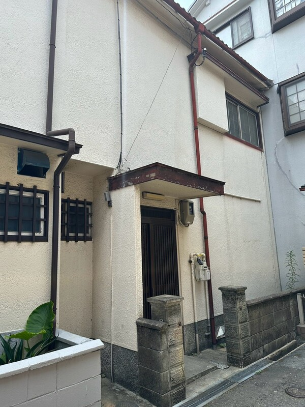 寝屋川市楠根南町テラスの外観