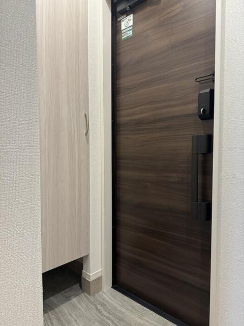 セレスティア細田Cの玄関