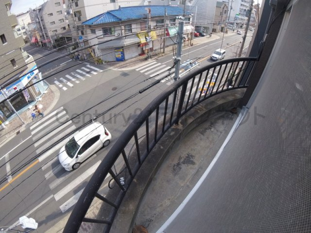 【バルコニー】 | パインリーフ東三国