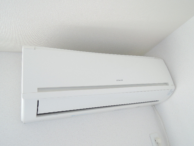 メゾンＹ・Ｓの設備|これからの季節はあると嬉しいエアコン付き