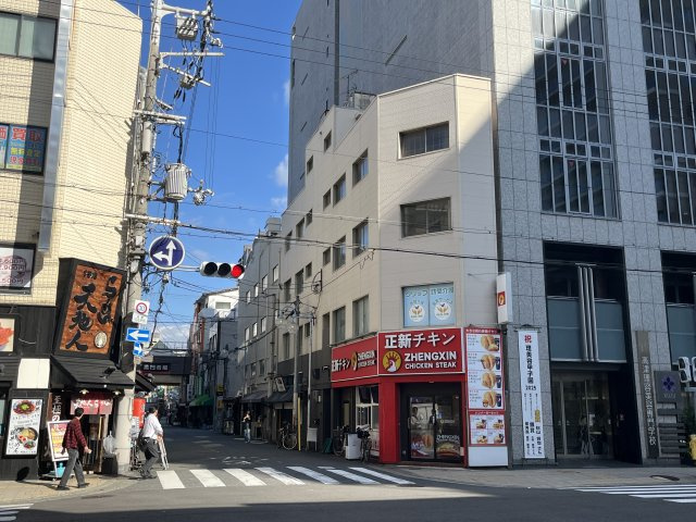 大阪市中央区日本橋２丁目の店舗一部の外観