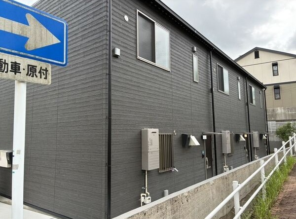 プレミアムガレージハウス名古屋梅森坂の外観