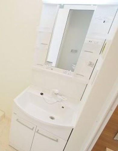 水野ガーデンの独立洗面台