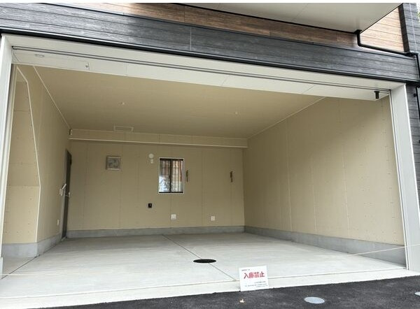 プレミアムガレージハウス名古屋梅森坂の設備