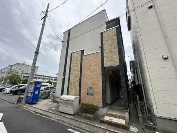 ディアコート青井の外観