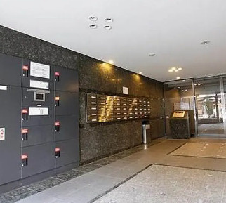 ルーブル東蒲田参番館のエントランス
