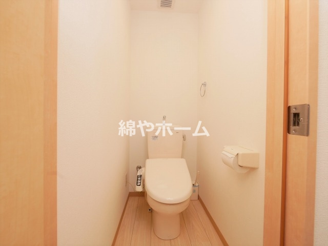 みおつくし西なんばのトイレ|ゆったりとした空間のトイレです