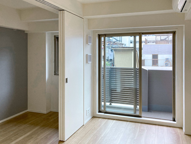 【居間・リビング】 | パークアクシス東陽町レジデンス | ※写真は同タイプ住戸です。