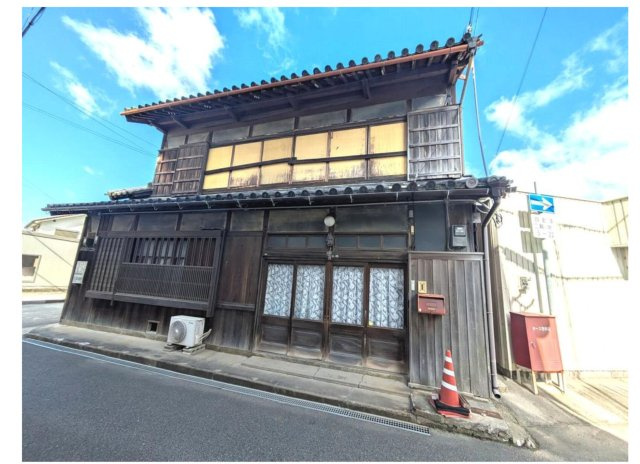 兵庫県南あわじ市　戸建投資物件の外観