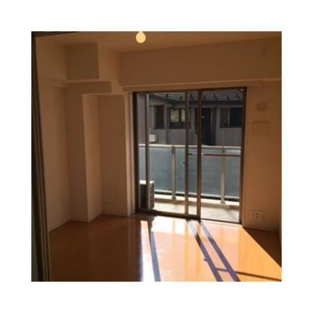 ＮＴＰＲレジデンス菊名の居間・リビング|※写真は同タイプ住戸です。