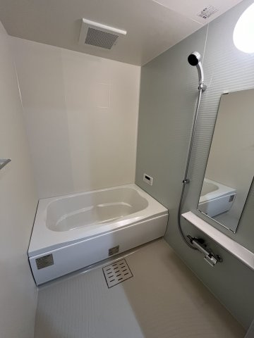 コンフォータブルの浴室|※別部屋のお写真で、現況優先と致します。