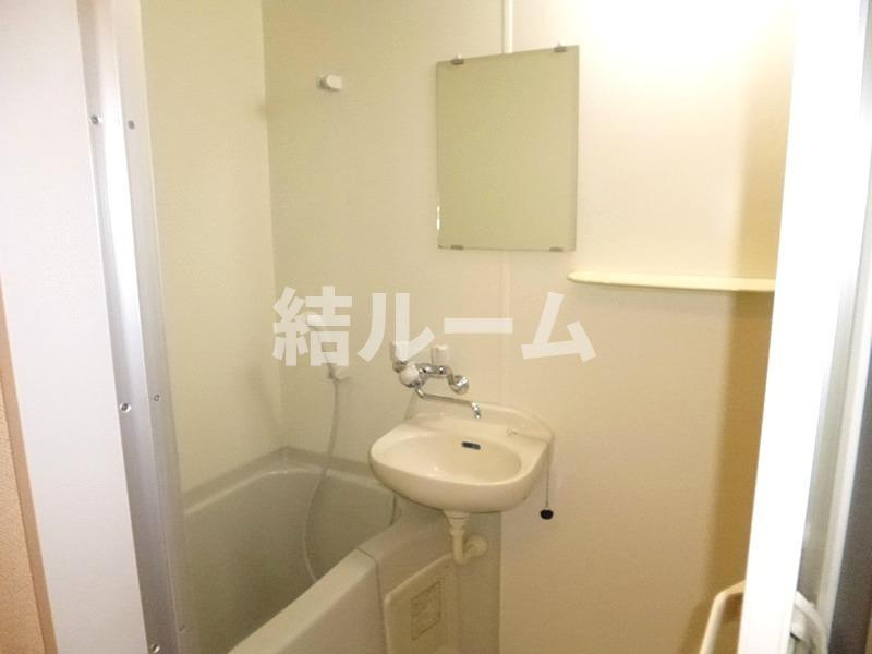 北区赤羽西１丁目のアパートの浴室