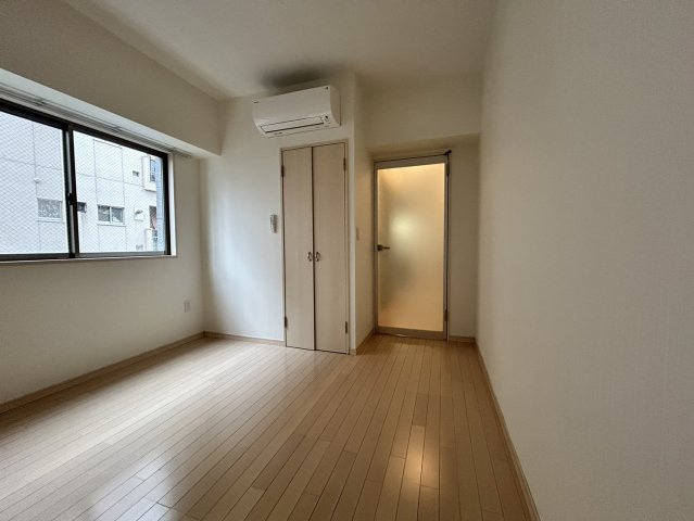 【寝室】オープンセサミ元町通 
