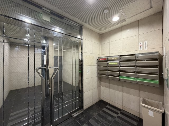 ハイアットマンションのエントランス