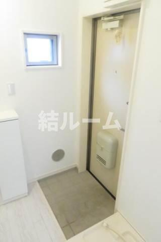 板橋区弥生町のアパートの玄関